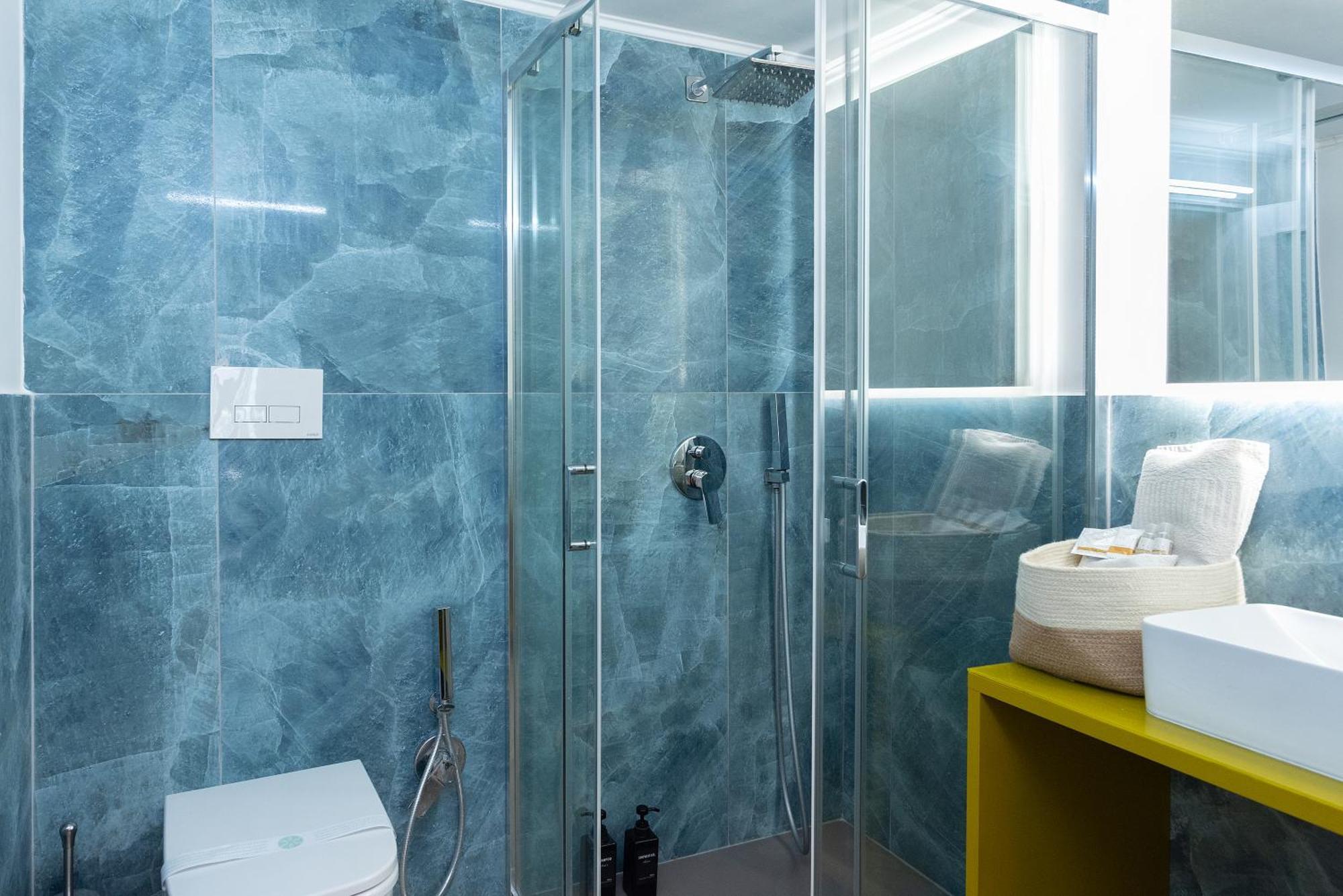 J-Appartment Toledo Napoli Bagian luar foto